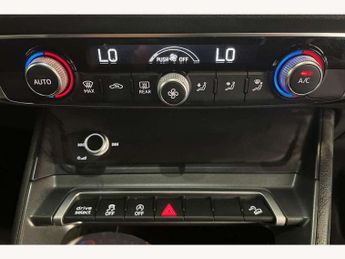 Audi Q3 35 TFSI Black Edition 5dr S Tronic
