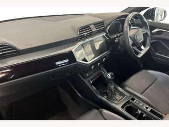 Audi Q3 35 TFSI Black Edition 5dr S Tronic