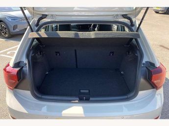 Volkswagen Polo 1.0 TSI Life 5dr