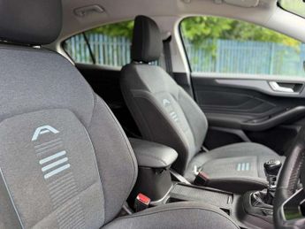 Ford Focus Active 1.0 EcoBoost Active Style 5dr