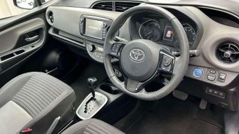 Toyota Yaris 1.5 Hybrid Icon Tech 5dr CVT