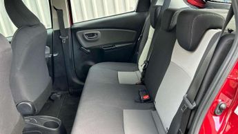 Toyota Yaris 1.5 Hybrid Icon Tech 5dr CVT