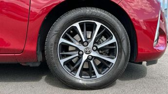 Toyota Yaris 1.5 Hybrid Icon Tech 5dr CVT