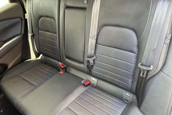Nissan Qashqai 1.3 DiG-T MH Tekna 5dr