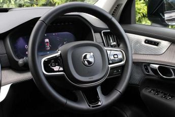 Volvo XC90 2.0 T8 PHEV Ultra Dark 5dr AWD Geartronic