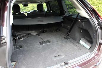 Volvo XC90 2.0 T8 PHEV Ultra Dark 5dr AWD Geartronic