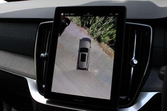 Volvo XC90 2.0 T8 PHEV Ultra Dark 5dr AWD Geartronic