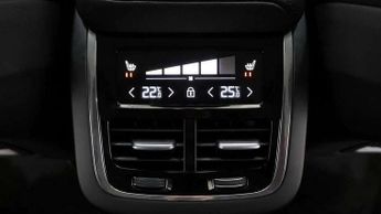 Volvo XC60 2.0 B5P Plus Dark 5dr AWD Geartronic