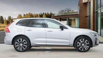 Volvo XC60 2.0 B5P Plus Dark 5dr AWD Geartronic