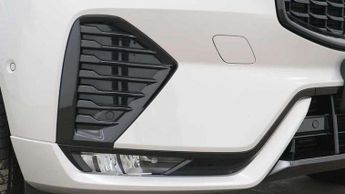 Volvo XC60 2.0 B5P Plus Dark 5dr AWD Geartronic