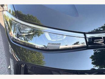 Volkswagen Passat Estate 1.5 eTSI R-Line 5dr DSG