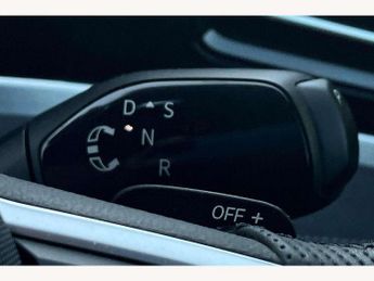 Volkswagen Passat Estate 1.5 eTSI R-Line 5dr DSG