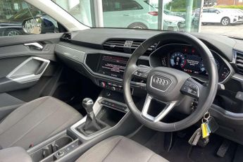 Audi Q3 35 TFSI Technik 5dr