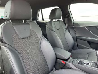 Audi Q2 30 TFSI S Line 5dr [Tech Pro]