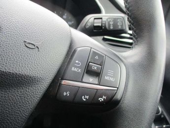Ford Kuga 1.5 EcoBlue Titanium 5dr
