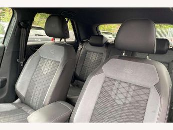 Volkswagen T-Roc 1.5 TSI R-Line 5dr DSG
