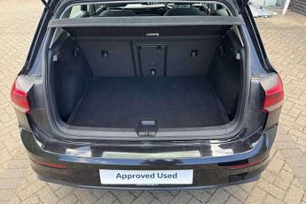 Volkswagen Golf 1.5 TSI Life 5dr