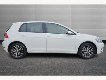 Volkswagen Golf 1.0 TSI 110 SE 5dr