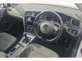 Volkswagen Golf 1.0 TSI 110 SE 5dr