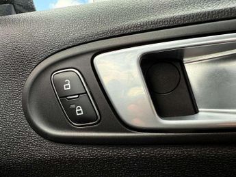 Ford EcoSport 1.0 EcoBoost 125 ST-Line 5dr