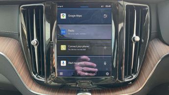 Volvo XC60 2.0 B5P Ultimate Dark 5dr AWD Geartronic