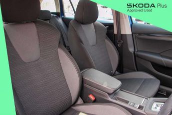 Skoda Octavia Estate 1.4 TSI iV SE Technology DSG 5dr
