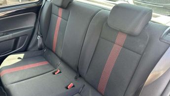Volkswagen Up 1.0 90PS High Up 5dr