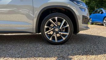 Skoda Kodiaq 2.0 TDI 200 Sport Line 4x4 5dr DSG [7 Seat]