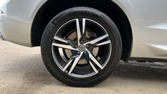 Volvo XC60 2.0 B5P [250] R DESIGN 5dr Geartronic