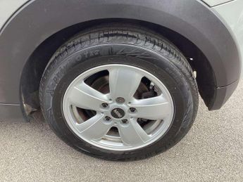 MINI Hatchback 1.5 Cooper 3dr