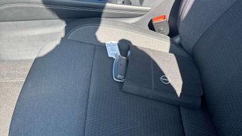 Nissan Qashqai 1.3 DiG-T MH N-Connecta 5dr