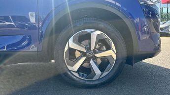 Nissan Qashqai 1.3 DiG-T MH N-Connecta 5dr