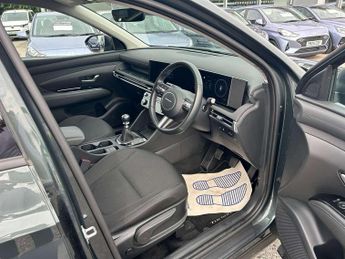 Hyundai Tucson 1.6T Advance 5dr