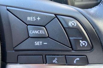 Nissan Juke 1.0 DiG-T N-Connecta 5dr DCT