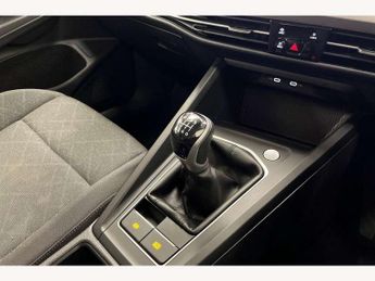 Volkswagen Golf 1.5 TSI Life 5dr
