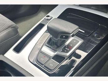 Audi Q5 40 TDI Quattro S Line 5dr S Tronic