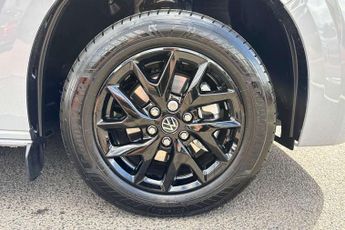 Volkswagen Transporter 2.0 TDI 150 Commerce Pro Van
