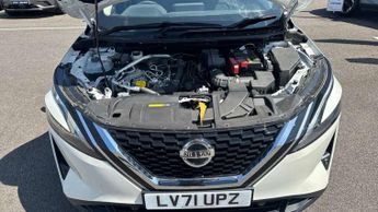 Nissan Qashqai 1.3 DiG-T MH 158 N-Connecta 5dr Xtronic