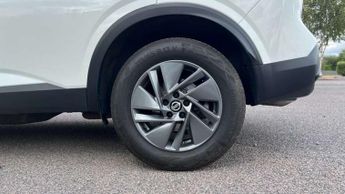 Nissan Qashqai 1.3 DiG-T MH Acenta Premium 5dr