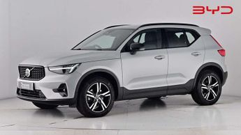 Volvo XC40 2.0 B3P Plus Dark 5dr Auto