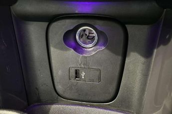 MINI Hatchback 5dr 1.5 Cooper Classic II 5dr Auto