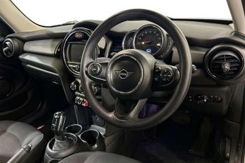 MINI Hatchback 5dr 1.5 Cooper Classic II 5dr Auto