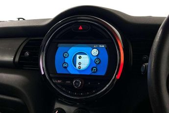 MINI Hatchback 5dr 1.5 Cooper Classic II 5dr Auto