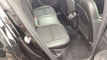 Volvo XC40 2.0 T4 Momentum 5dr AWD Geartronic