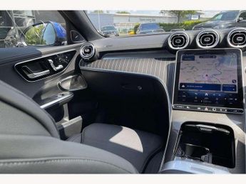 Mercedes-Benz C-Class C200 AMG Line Premium Plus 4dr 9G-Tronic