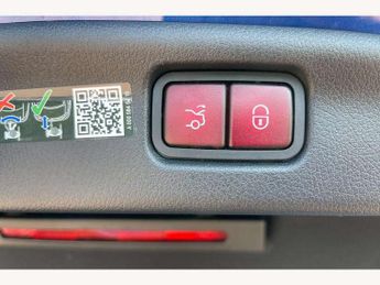 Mercedes-Benz C-Class C200 AMG Line Premium Plus 4dr 9G-Tronic