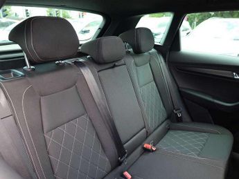 Skoda Karoq 1.5 TSI Sport Line 5dr