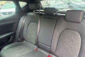 SEAT Leon 1.5 TSI 150 FR Black Edition 5dr [DAP]