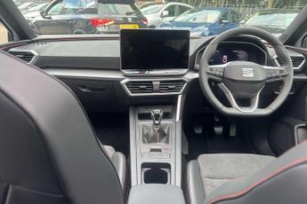 SEAT Leon 1.5 TSI 150 FR Black Edition 5dr [DAP]