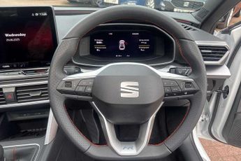 SEAT Leon 1.5 TSI 150 FR Black Edition 5dr [DAP]